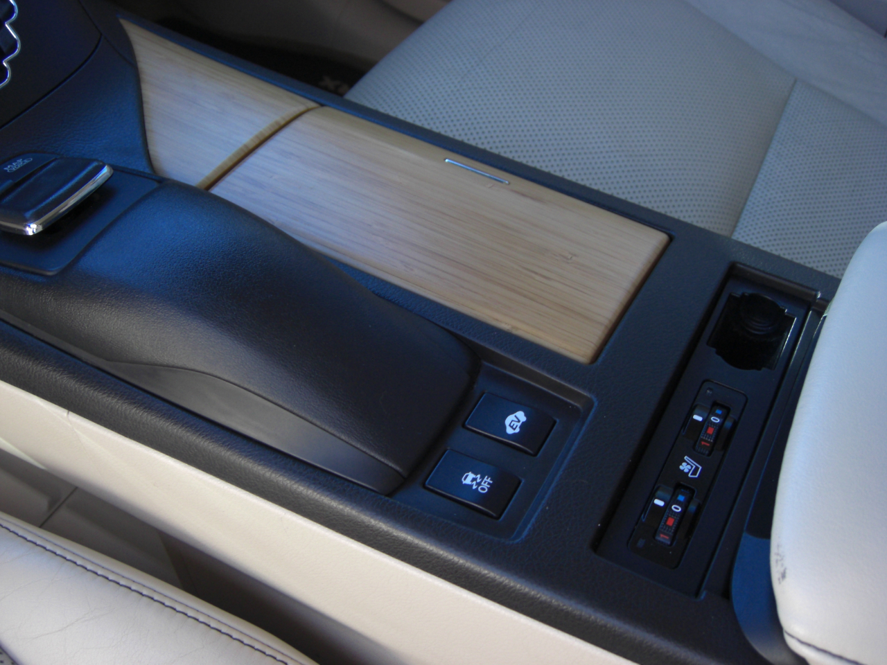 Lexus RX 450h AWD 4dr 2015