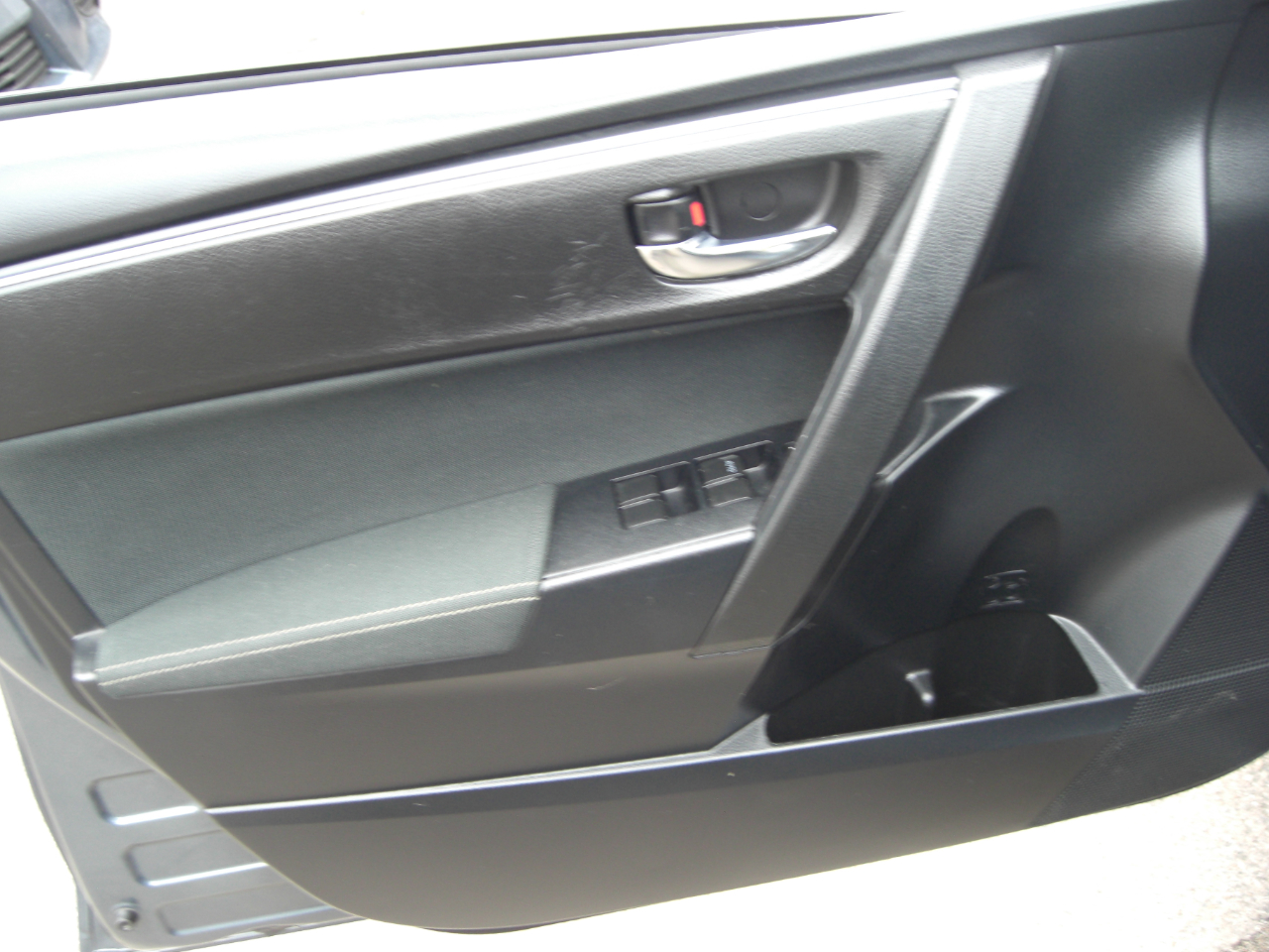 Toyota Corolla 50th Anniversary Special Edition CVT (Natl) 2017