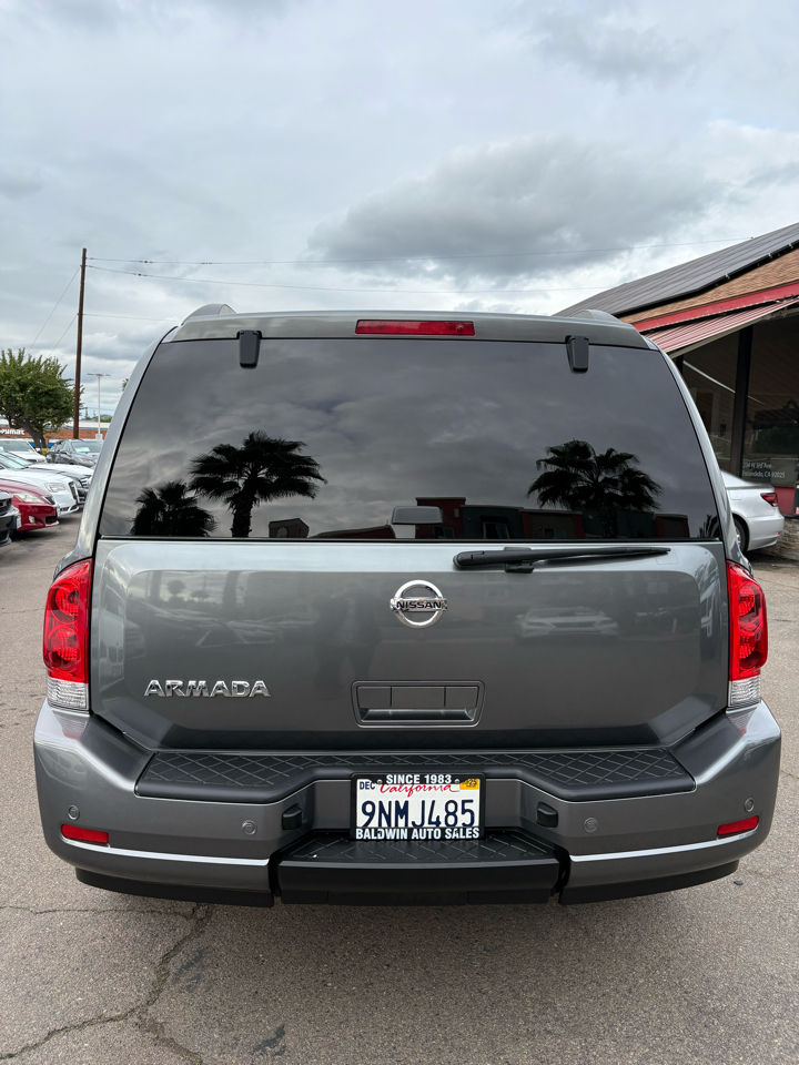 Nissan Armada 2WD 4dr SV 2015