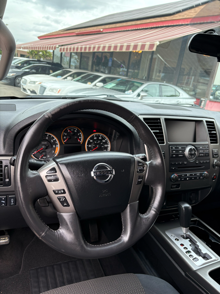 Nissan Armada 2WD 4dr SV 2015