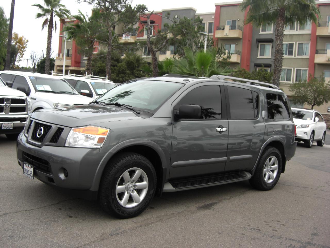 Nissan Armada 2WD 4dr SV 2015