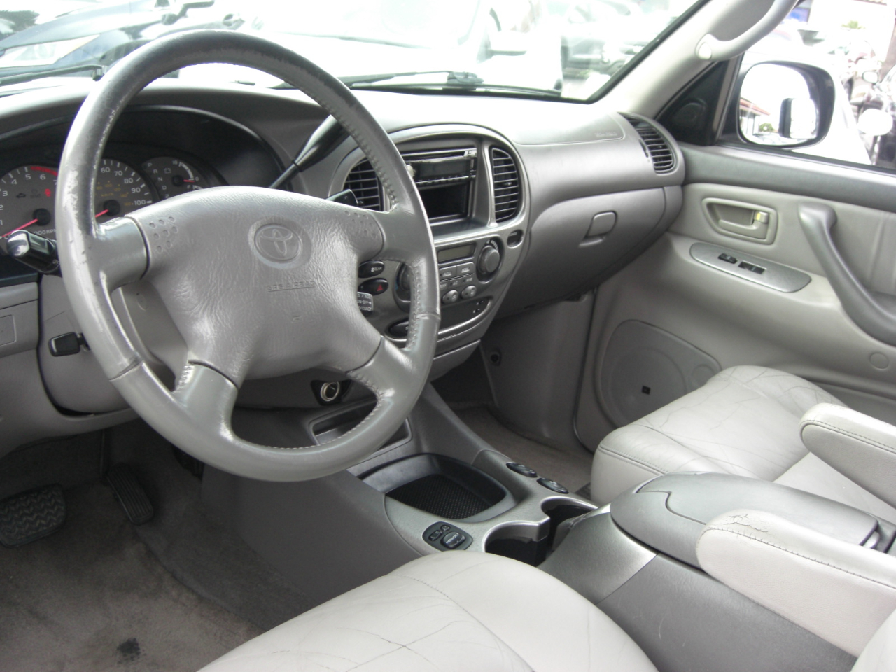 Toyota Sequoia 4dr Limited (Natl) 2001