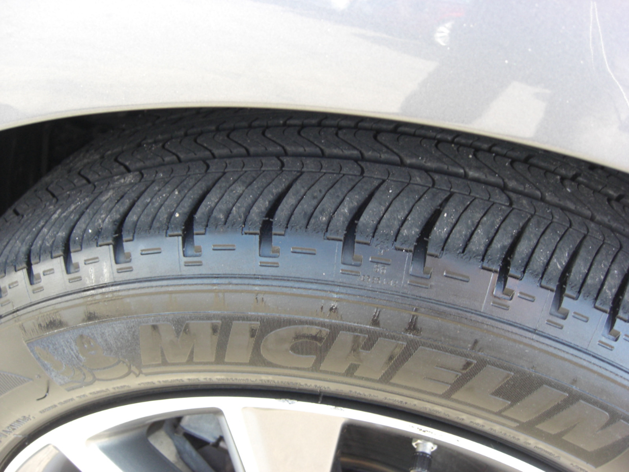 Lexus ES 300h 4dr Sdn Hybrid 2016