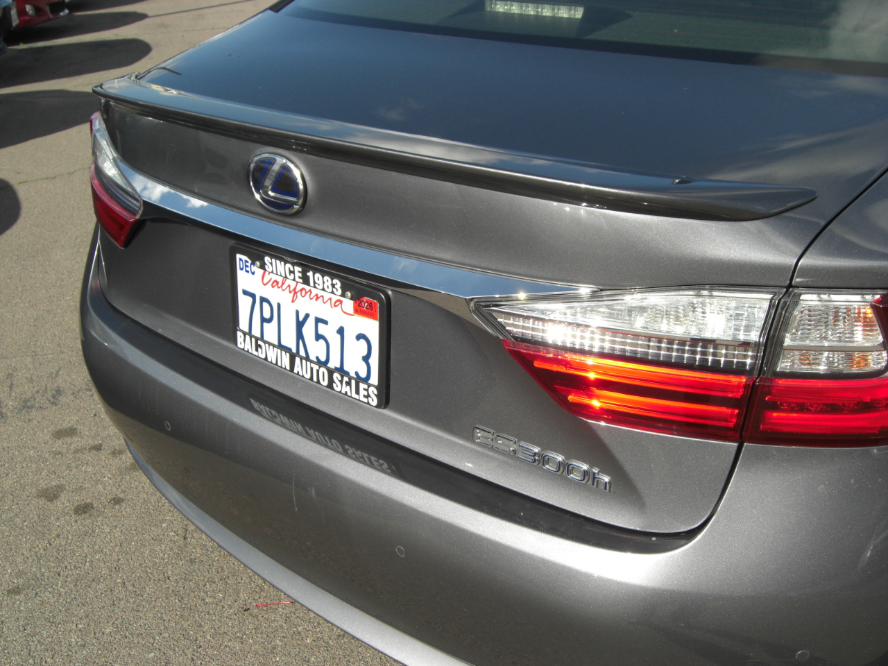 Lexus ES 300h 4dr Sdn Hybrid 2016