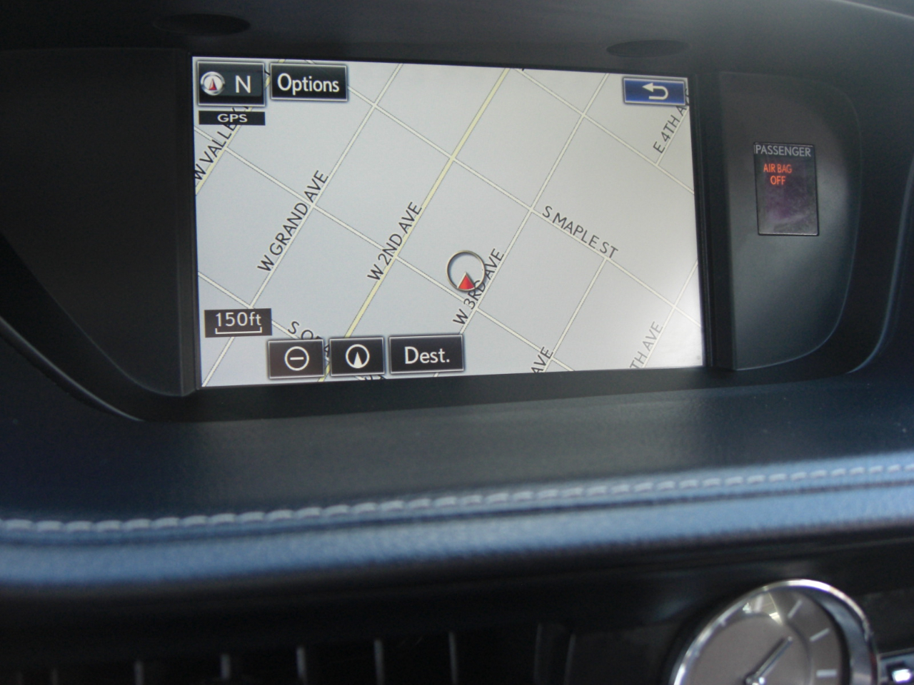 Lexus ES 300h 4dr Sdn Hybrid 2016