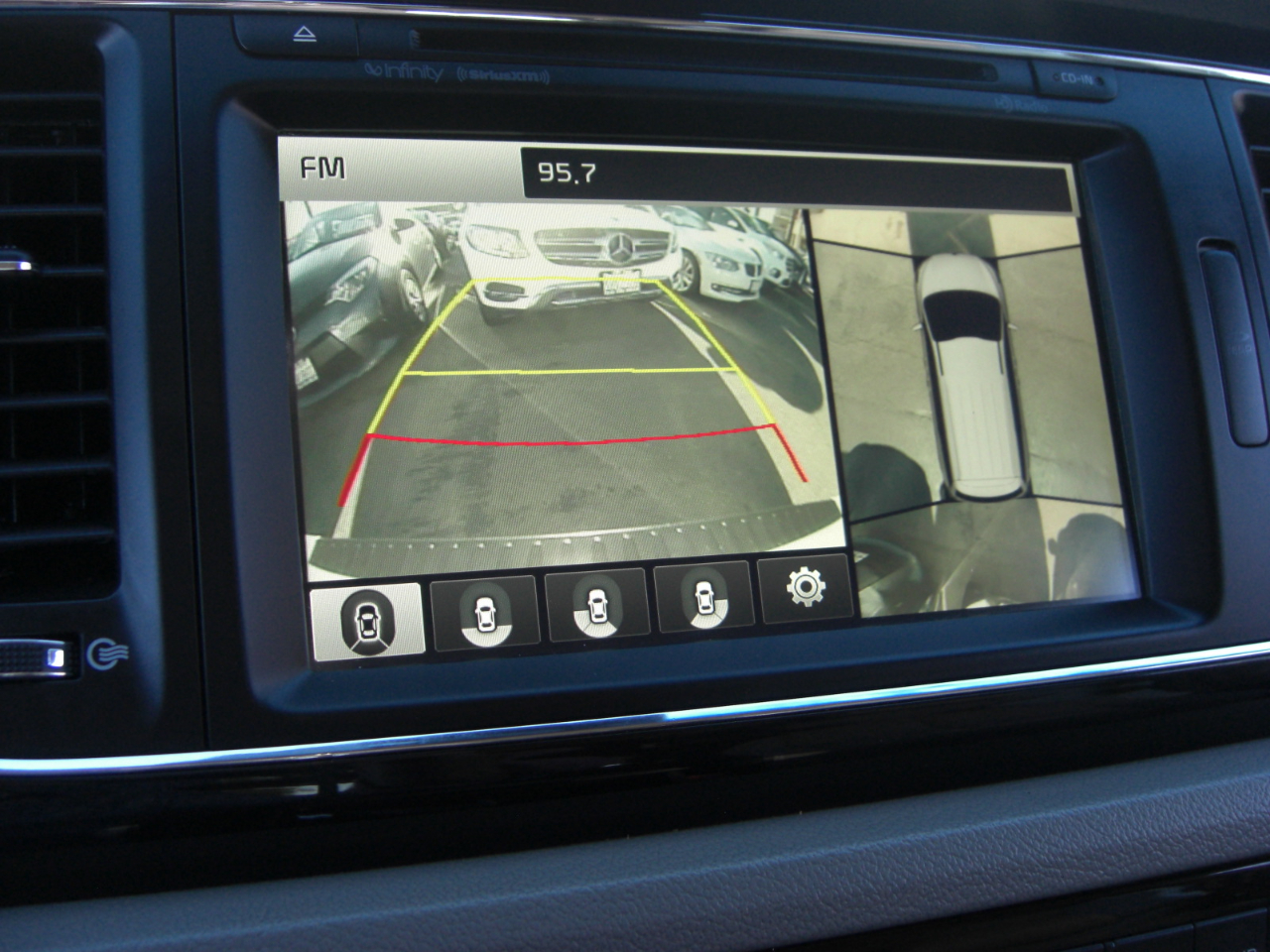 Kia Sedona 4dr Wgn SX-L 2016