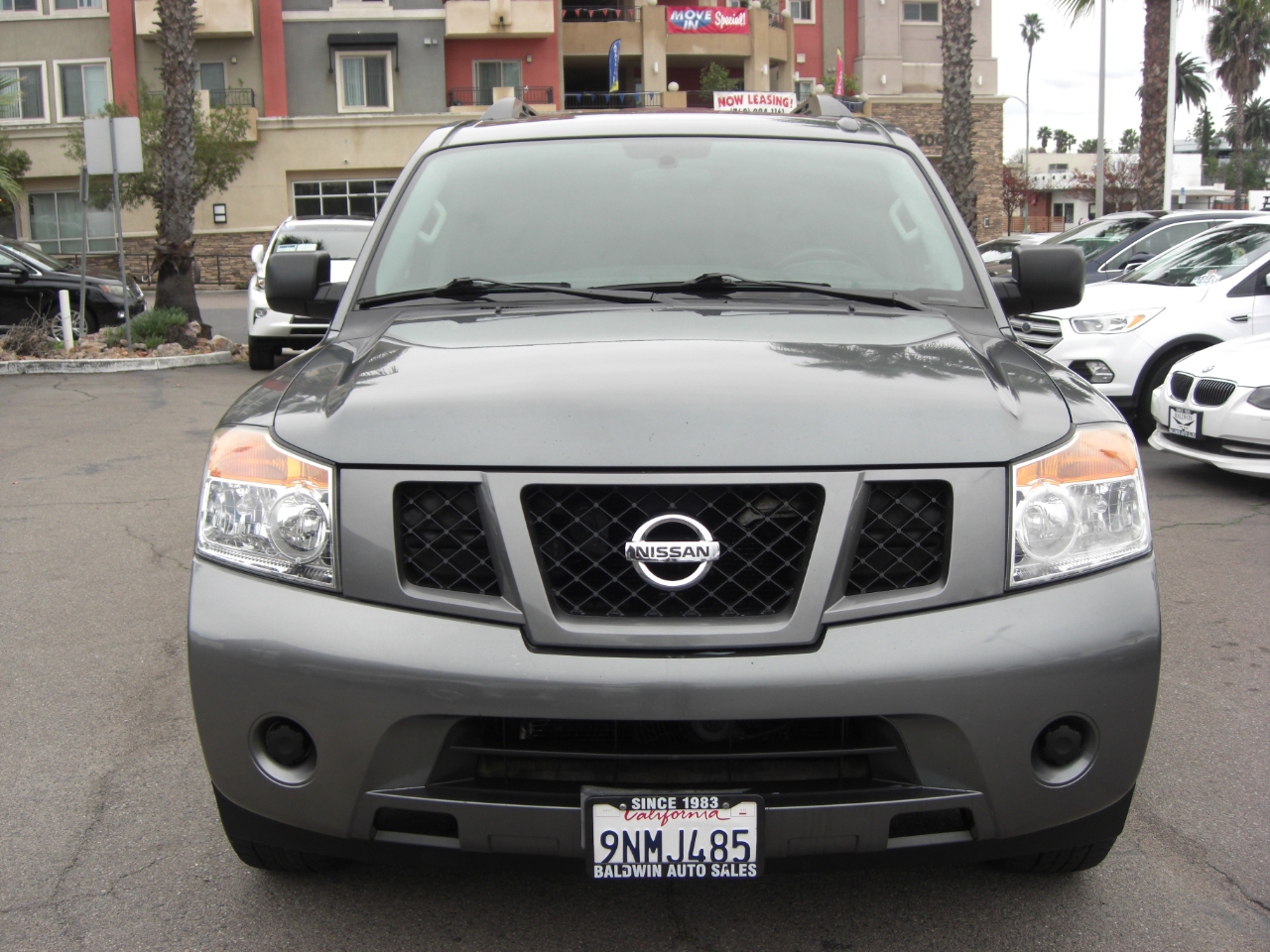 Nissan Armada 4WD 4dr SV 2015