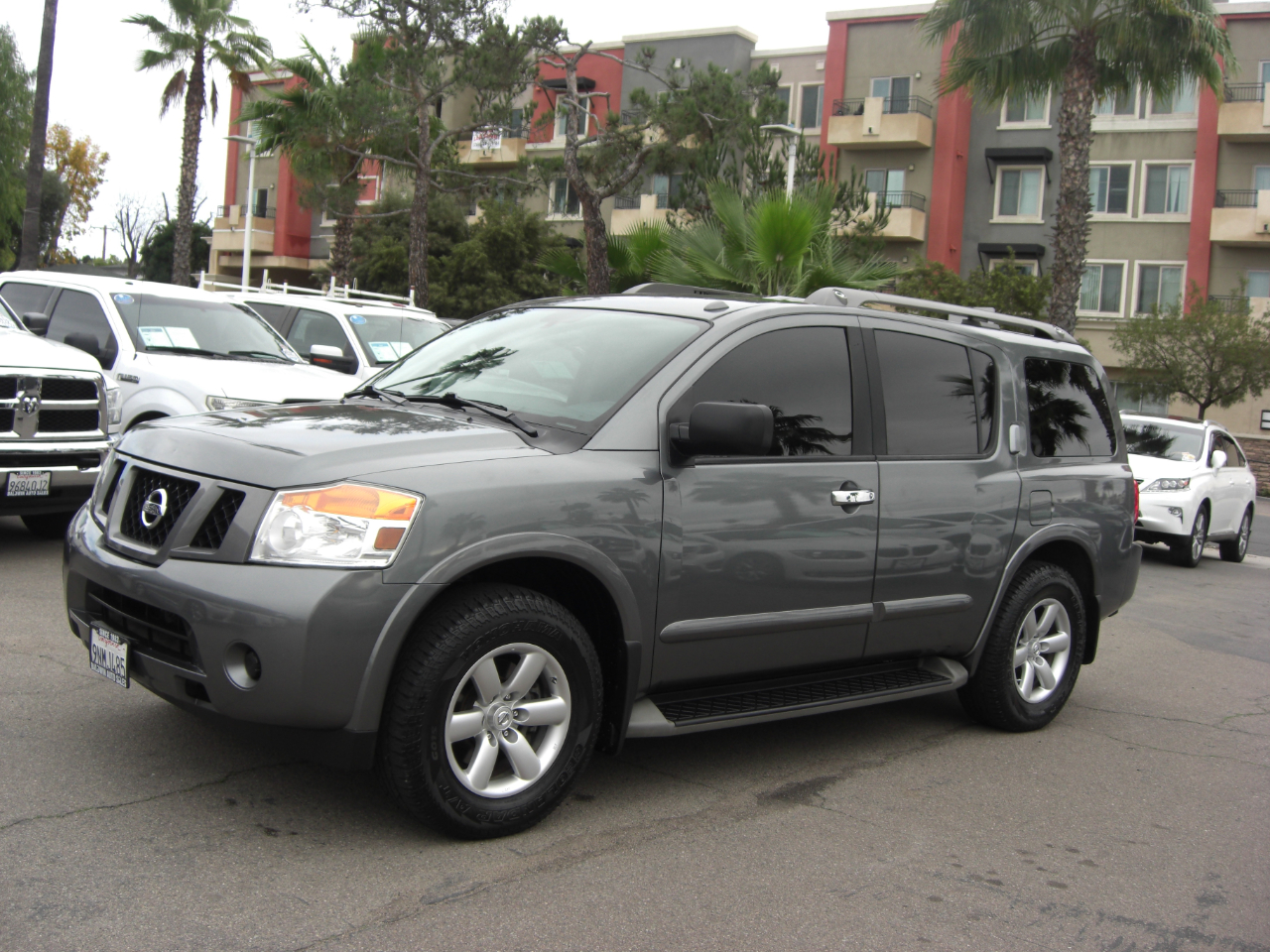 Nissan Armada 4WD 4dr SV 2015