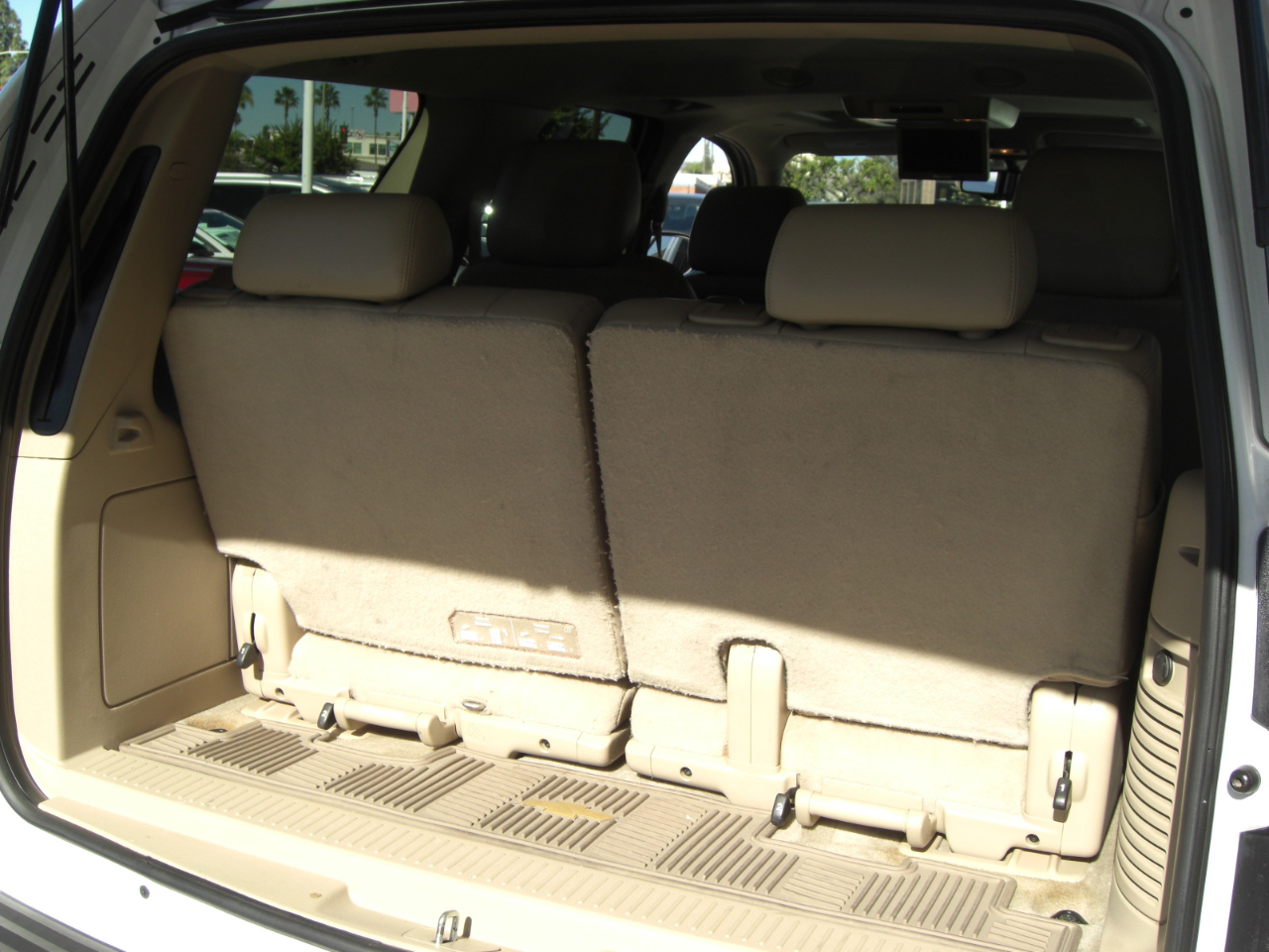 Chevrolet Tahoe 2WD 4dr 1500 LTZ 2013