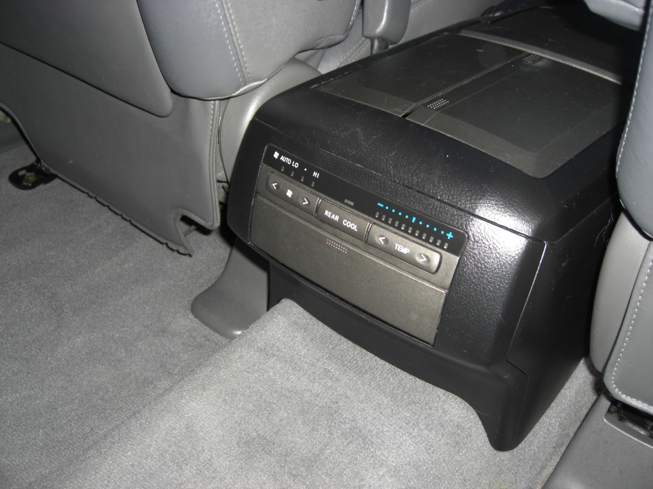 Lexus GX 470 4dr SUV 4WD 2005