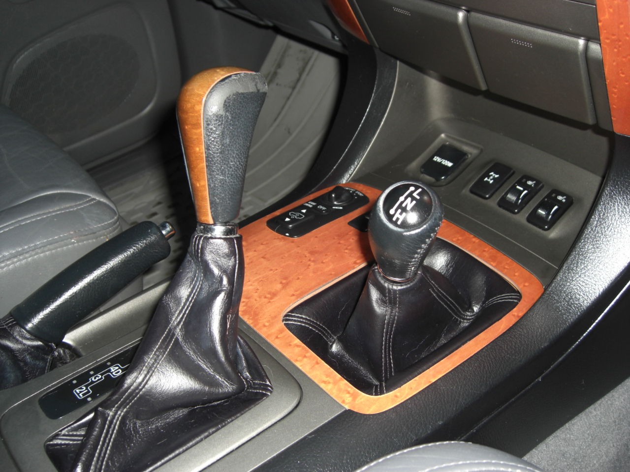 Lexus GX 470 4dr SUV 4WD 2005