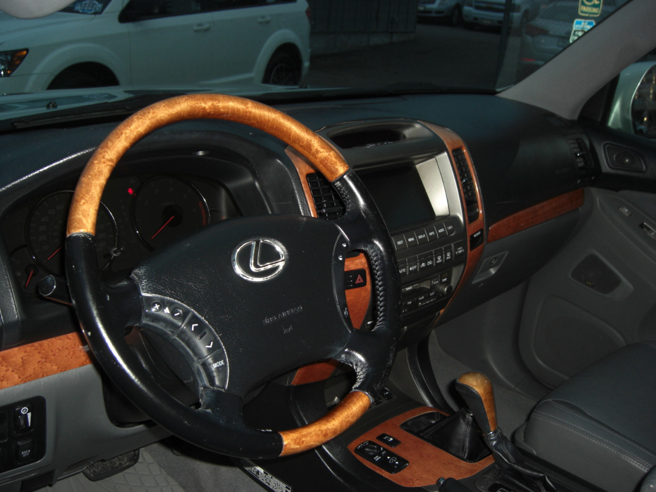 Lexus GX 470 4dr SUV 4WD 2005