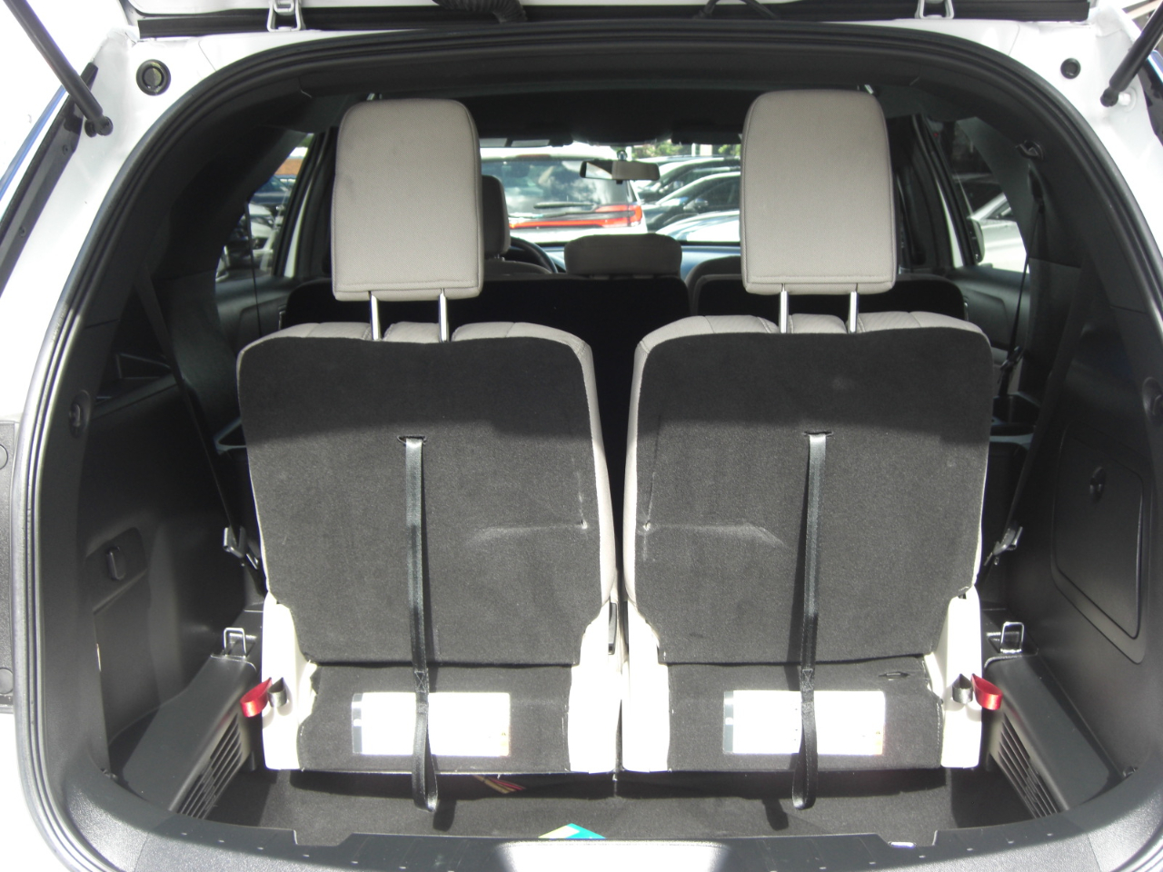 Ford Explorer Base FWD 2018