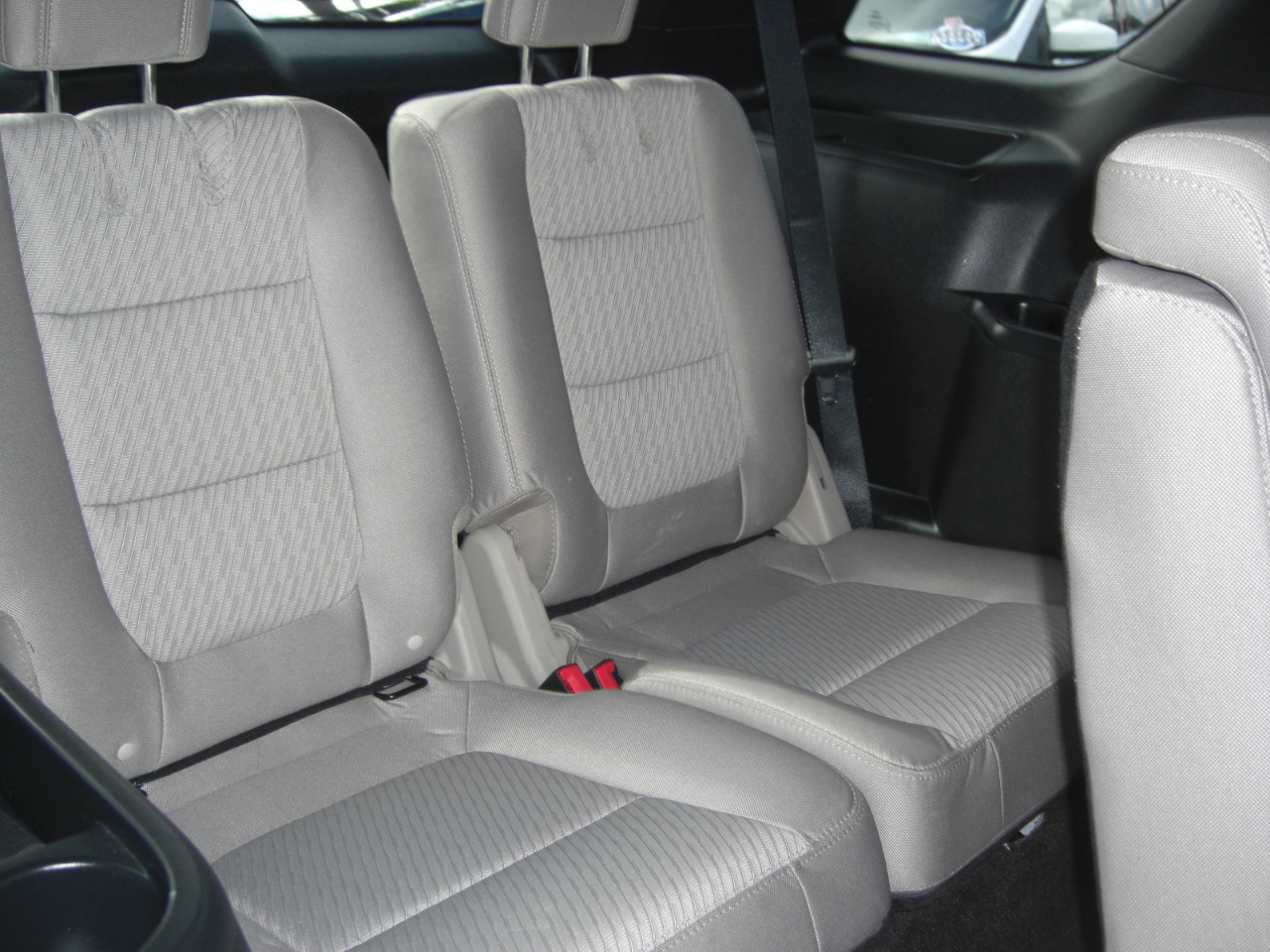 Ford Explorer Base FWD 2018