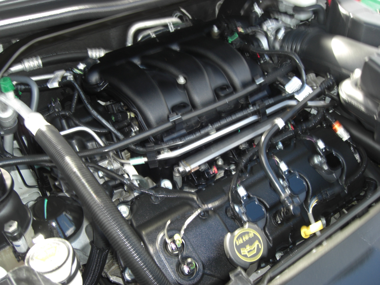 Ford Explorer Base FWD 2018