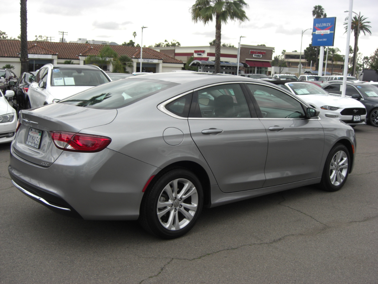Chrysler 200 4dr Sdn Limited FWD 2015
