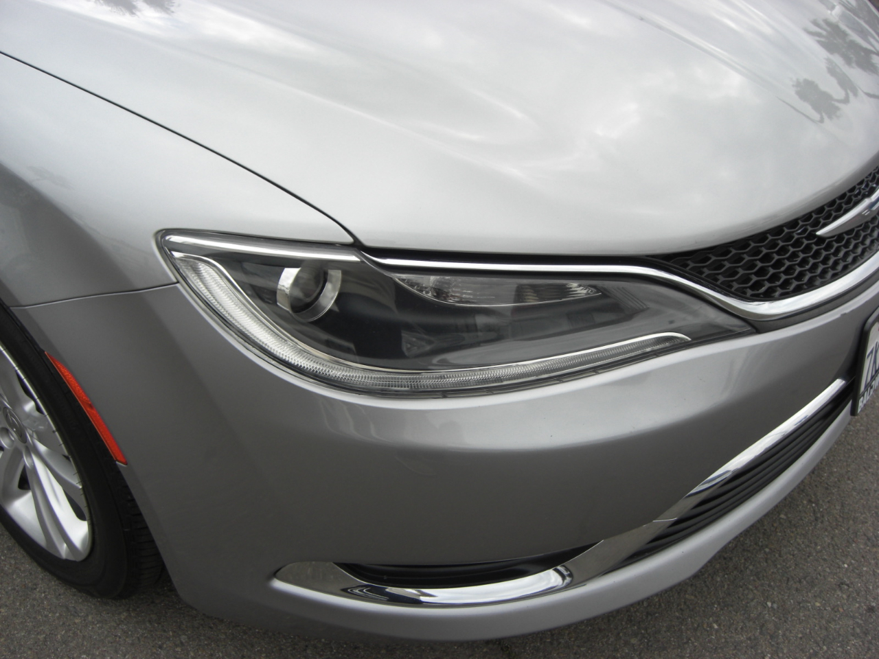 Chrysler 200 4dr Sdn Limited FWD 2015