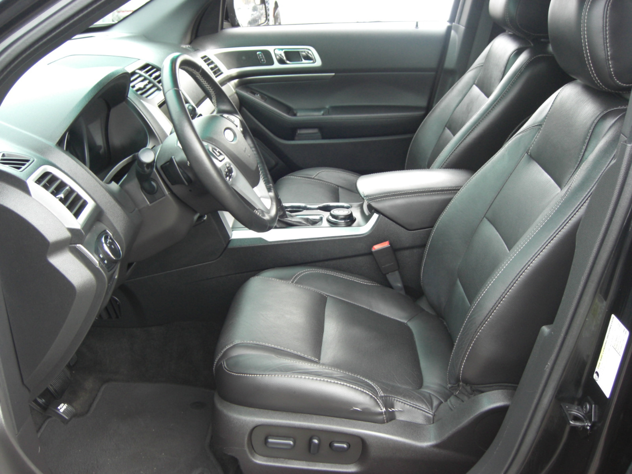 Ford Explorer 4WD 4dr Sport 2015