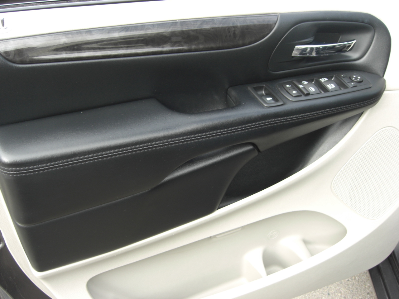 Dodge Grand Caravan 4dr Wgn SXT 2016