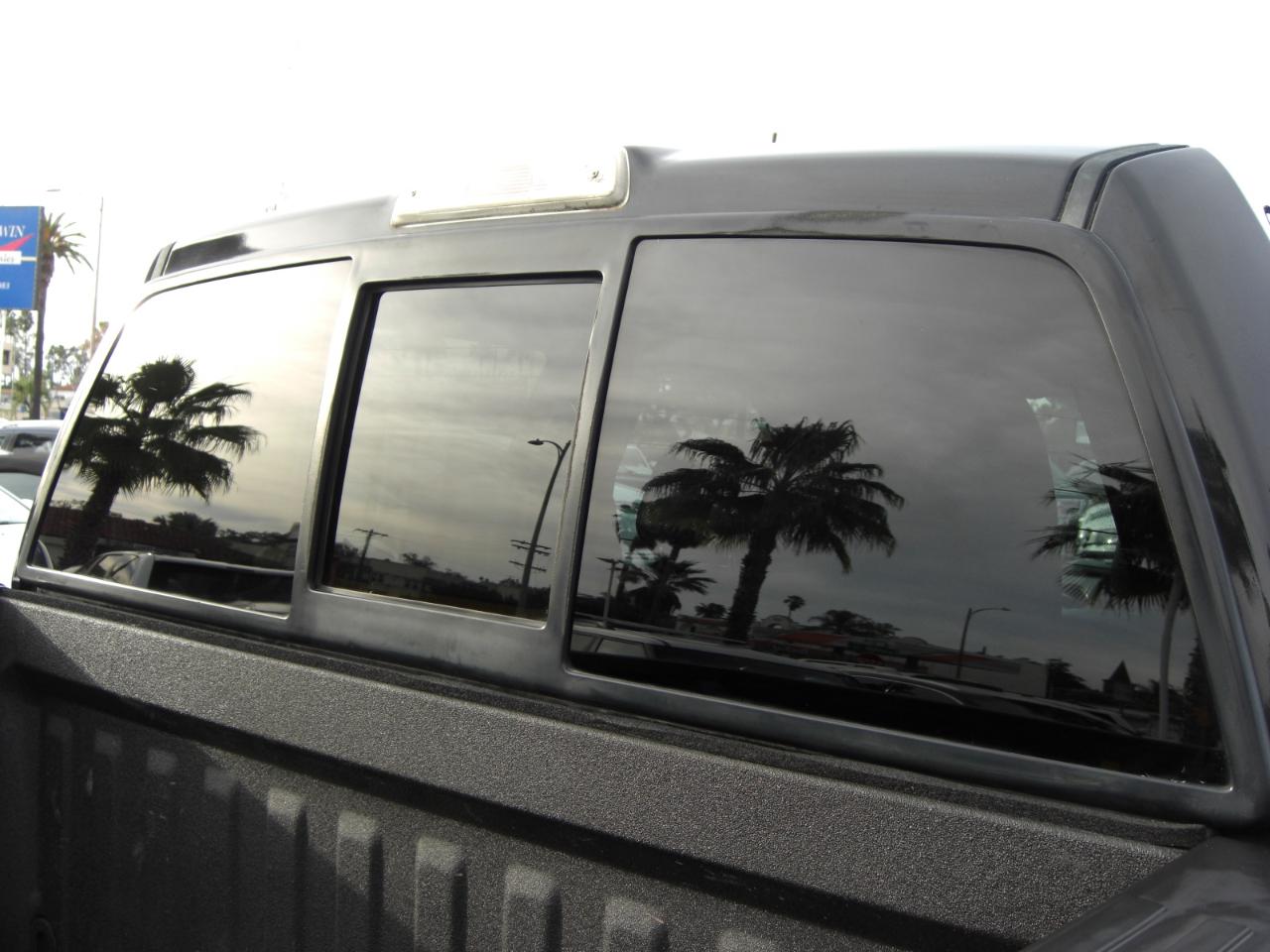 Ford F-150 2WD SuperCrew 145" Lariat 2012