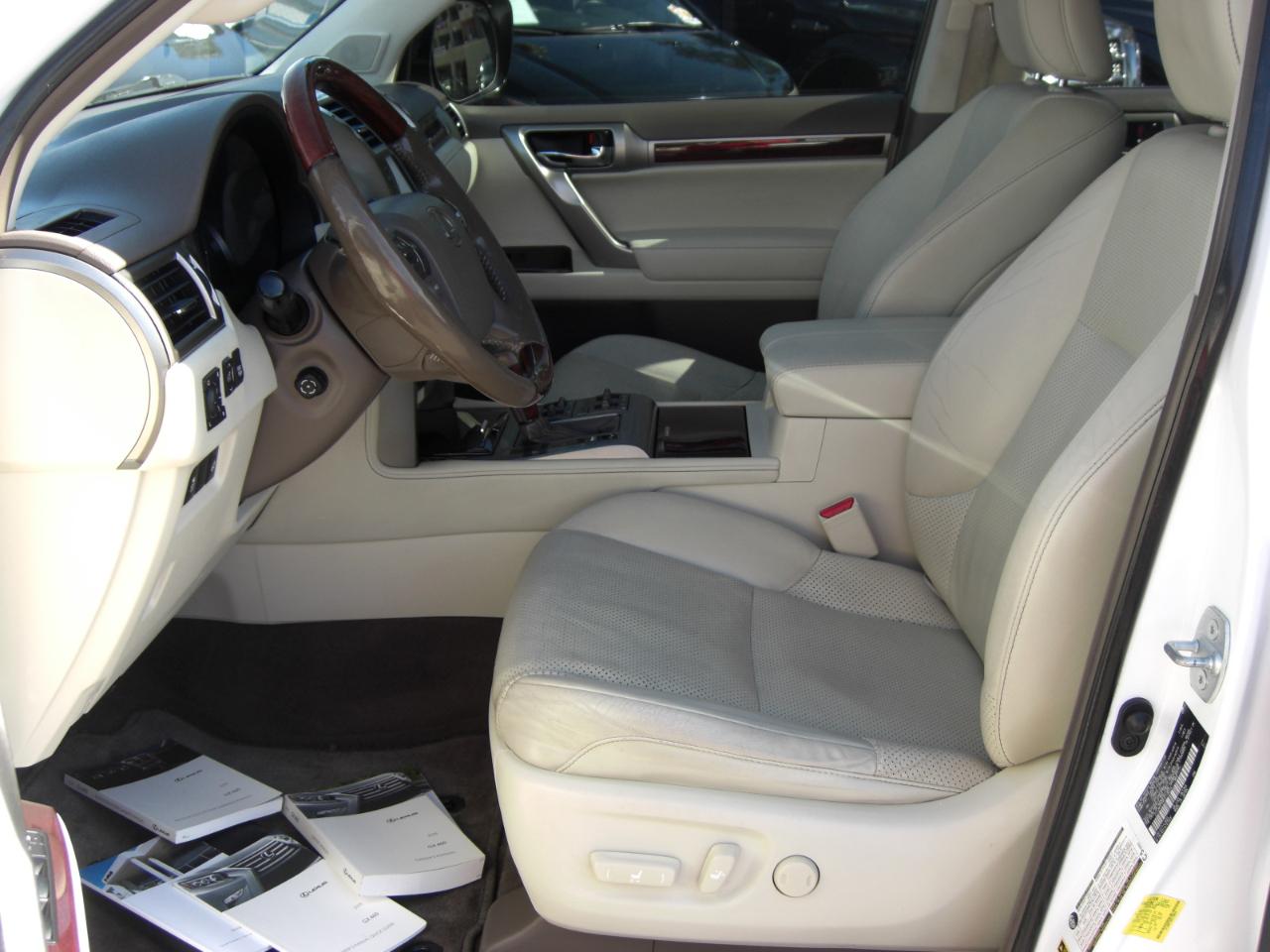 Lexus GX 460 4WD 4dr Luxury 2015