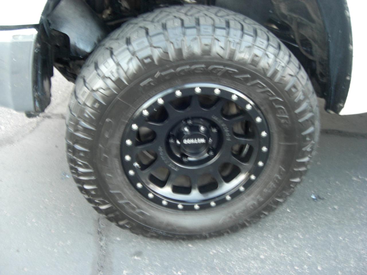 Toyota Tundra 4WD SR5 CrewMax 5.5' Bed 4.6L (Natl) 2017