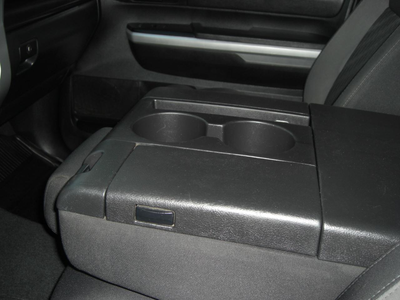 Toyota Tundra 4WD SR5 CrewMax 5.5' Bed 4.6L (Natl) 2017