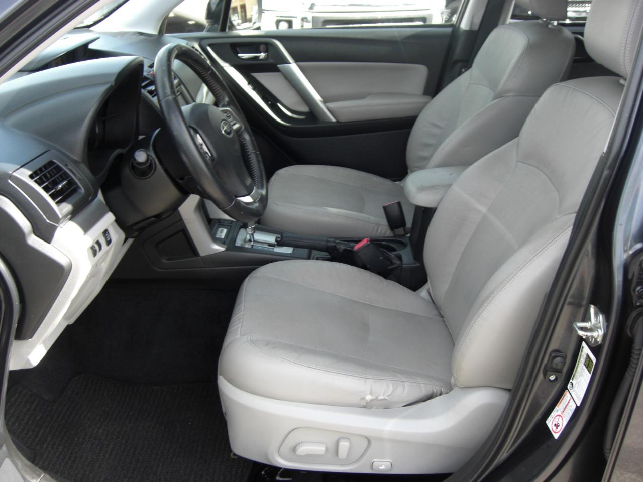 Subaru Forester 4dr Auto 2.5i Touring PZEV 2014