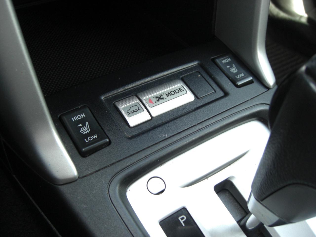 Subaru Forester 4dr Auto 2.5i Touring PZEV 2014