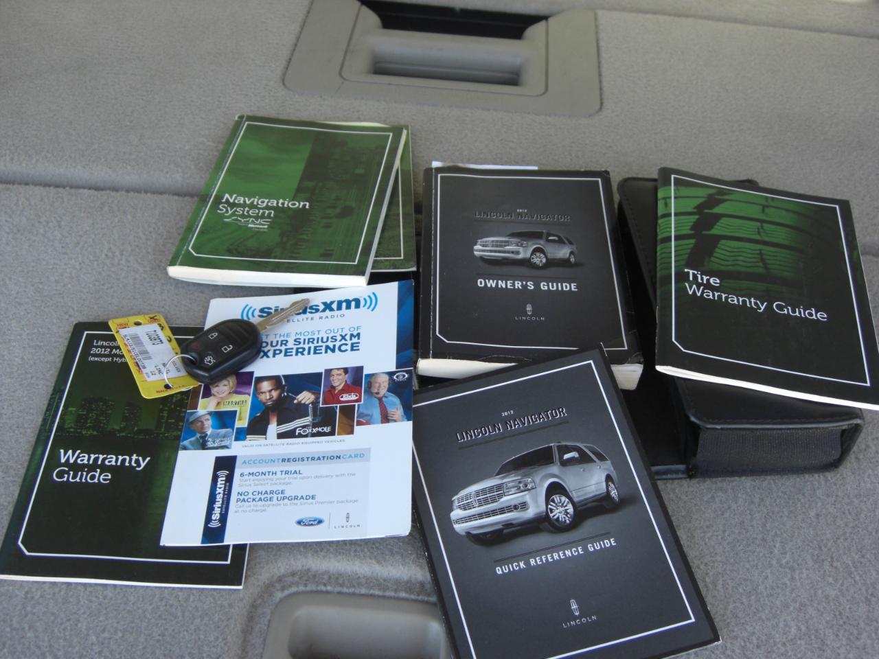 Lincoln Navigator L 4WD 4dr 2012
