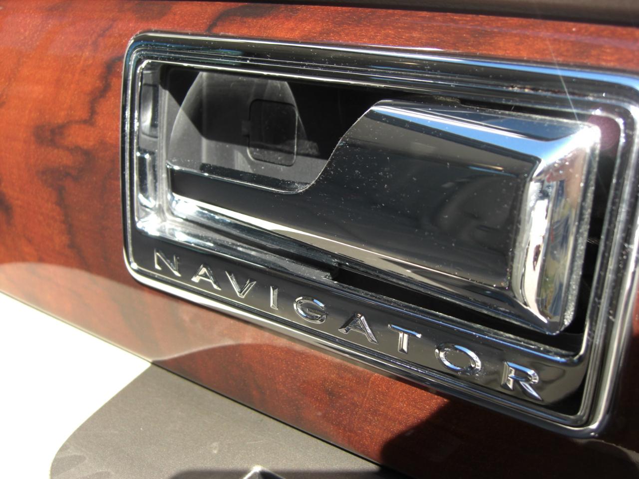 Lincoln Navigator L 4WD 4dr 2012