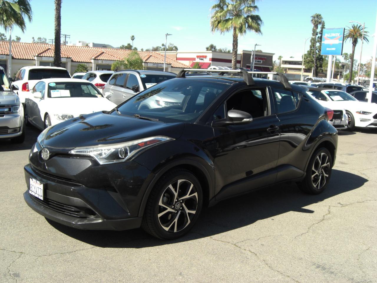 Toyota C-HR XLE FWD (Natl) 2018