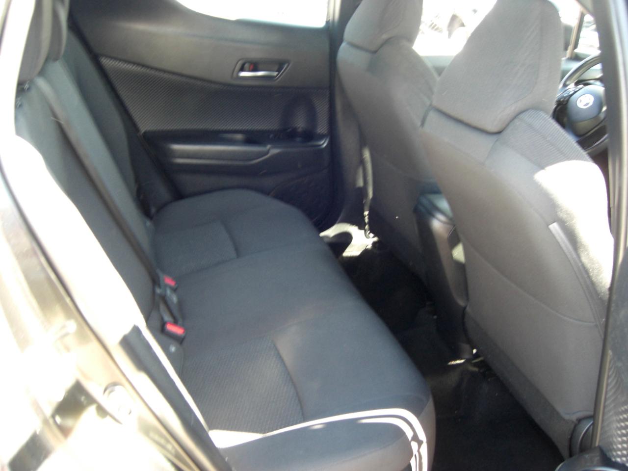 Toyota C-HR XLE FWD (Natl) 2018