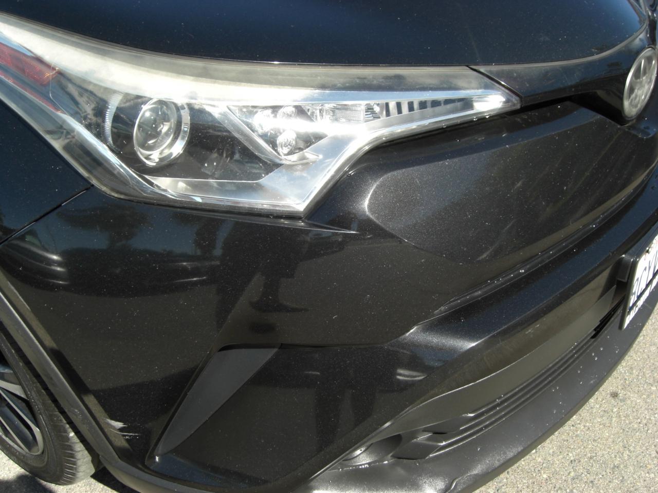 Toyota C-HR XLE FWD (Natl) 2018