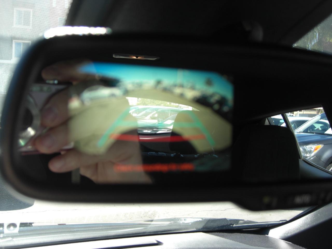 Toyota C-HR XLE FWD (Natl) 2018