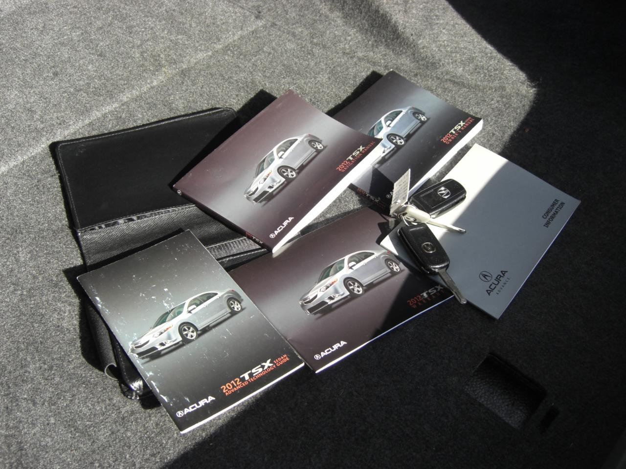 Acura TSX 4dr Sdn I4 Auto Tech Pkg 2012