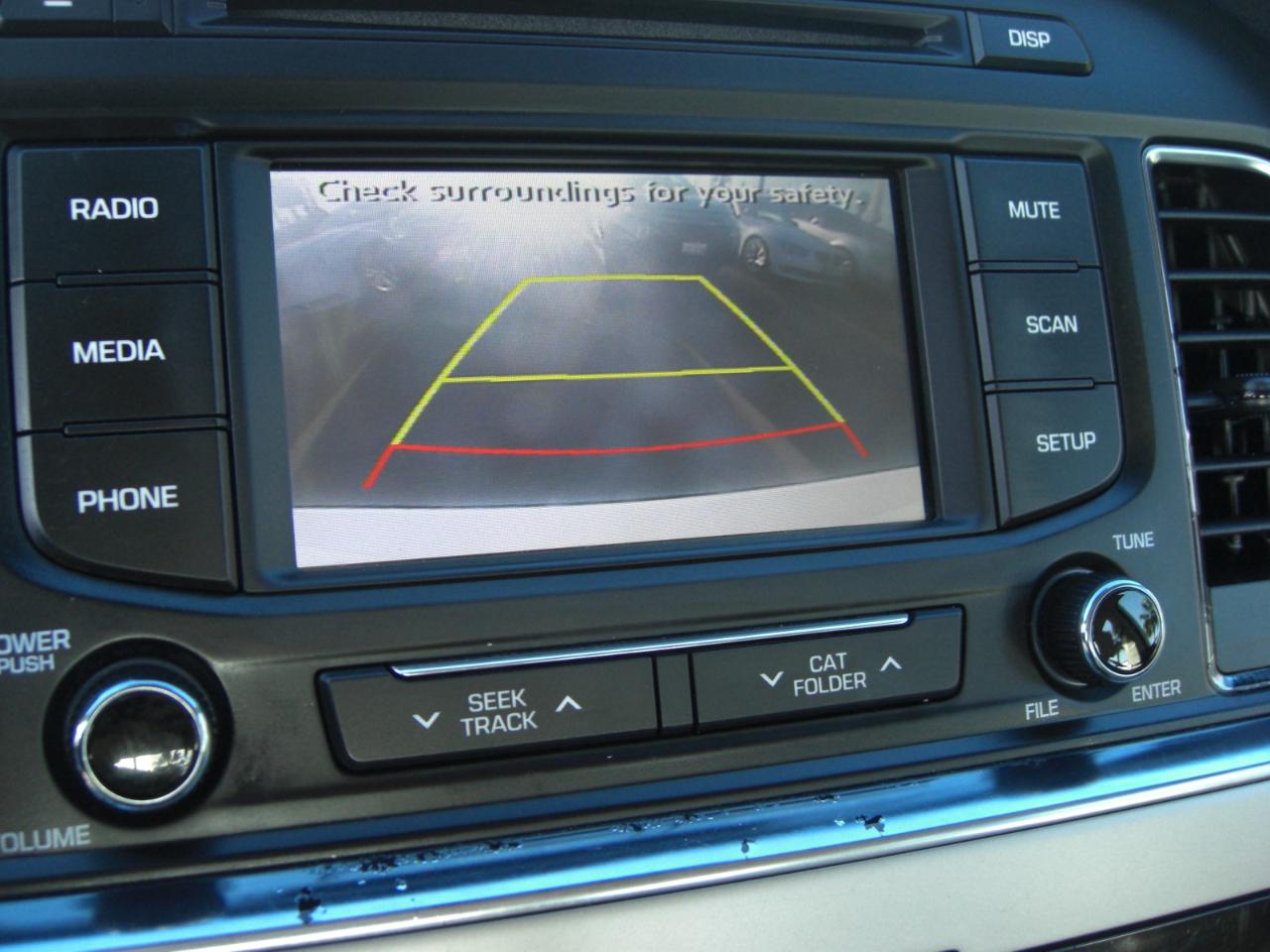 Hyundai Sonata Hybrid 4dr Sdn SE 2016