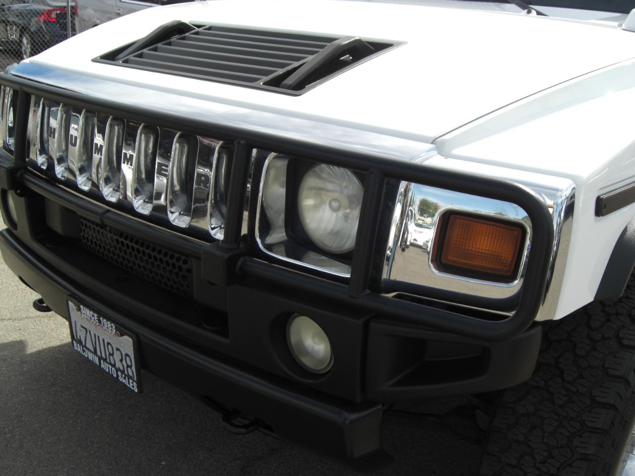 HUMMER H2 4WD 4dr SUV 2003