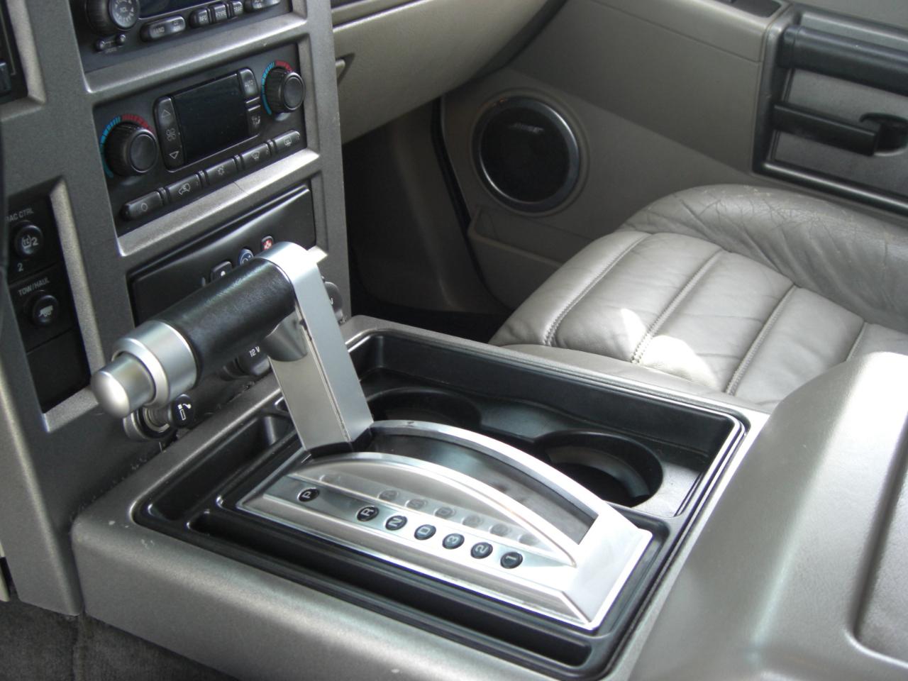 HUMMER H2 4WD 4dr SUV 2003