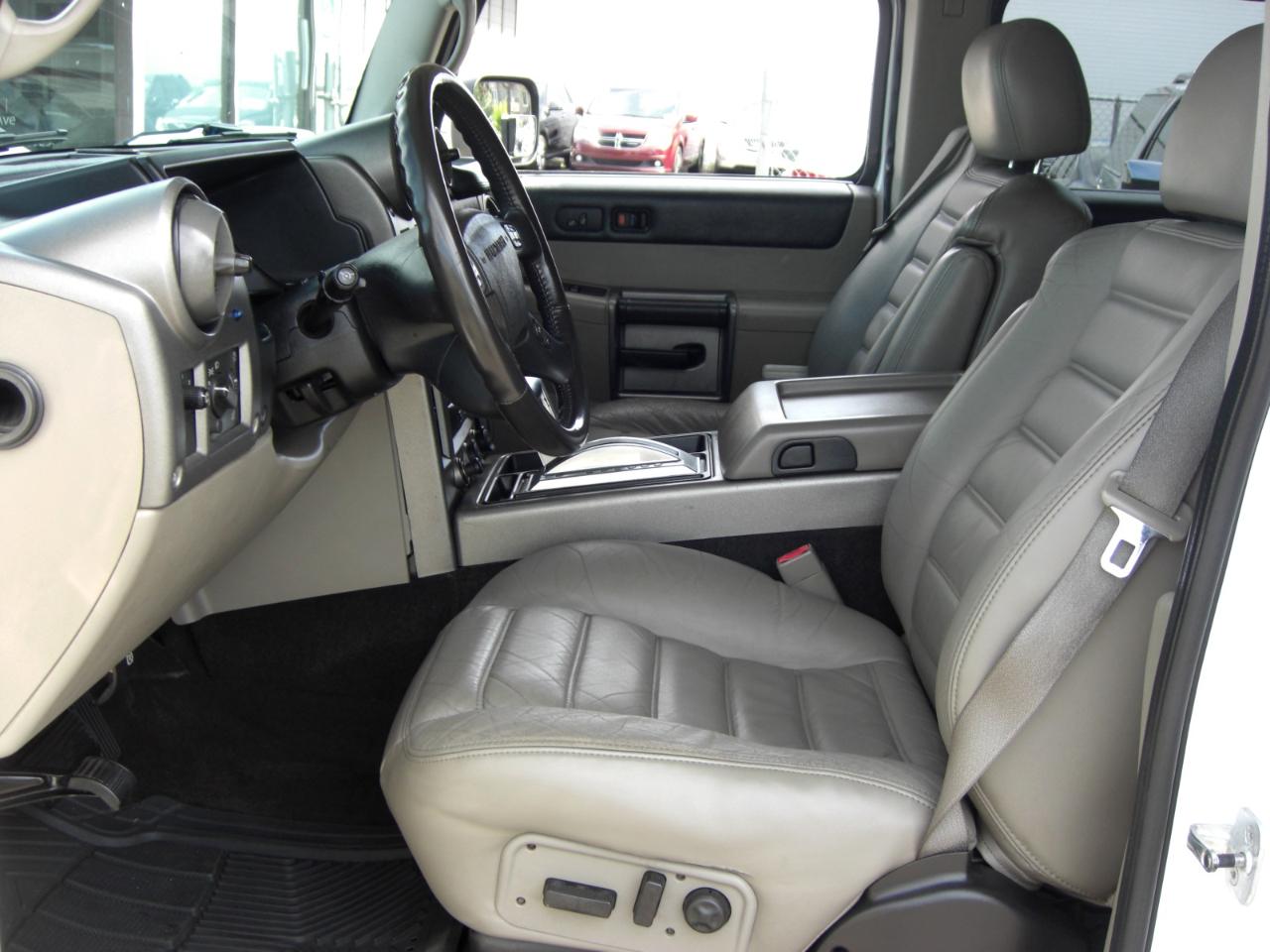 HUMMER H2 4WD 4dr SUV 2003