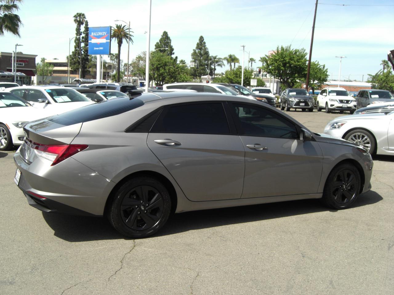 Hyundai Elantra SEL IVT 2021