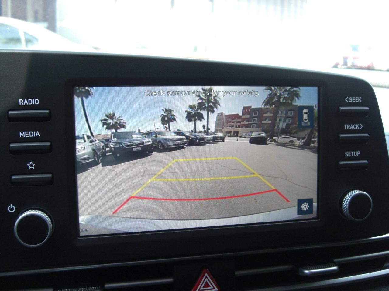 Hyundai Elantra SEL IVT 2021