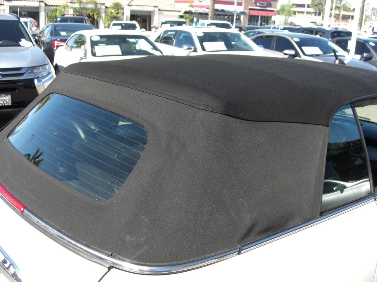 MINI Cooper Convertible 2dr 2010