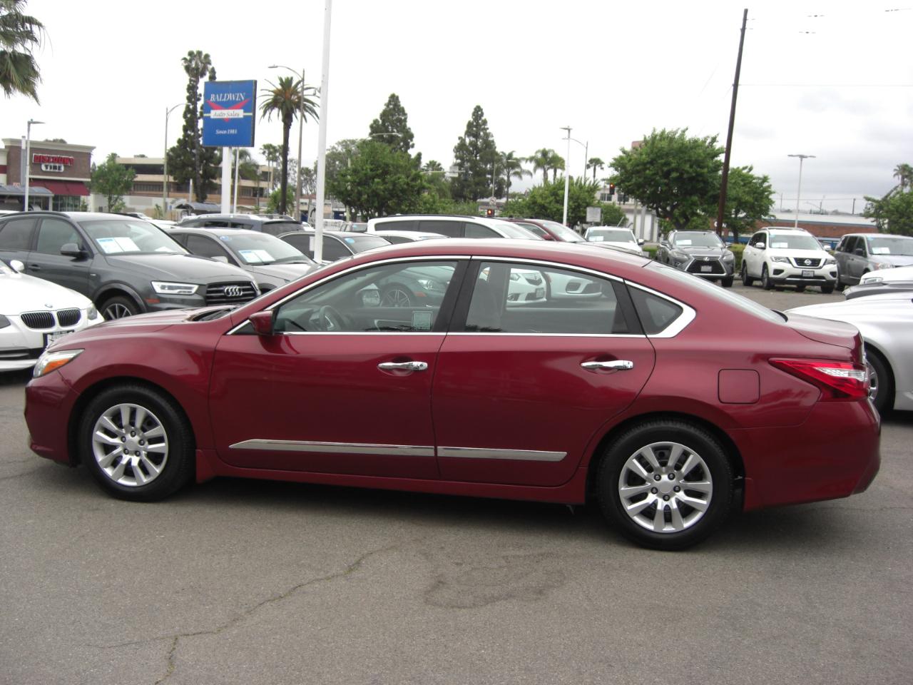 Nissan Altima 4dr Sdn I4 2.5 S 2016