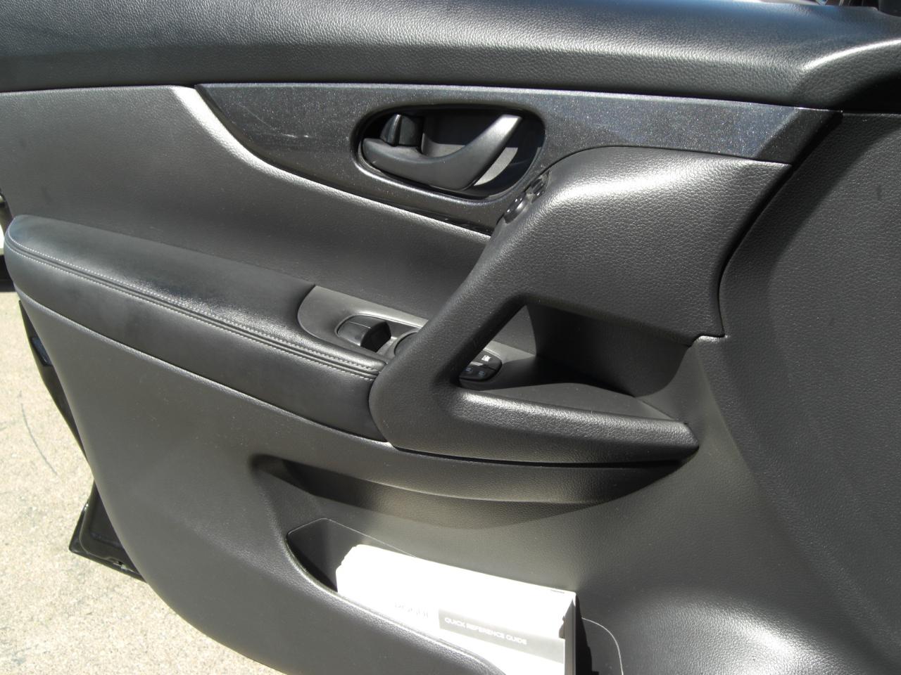 Nissan Rogue FWD S 2019