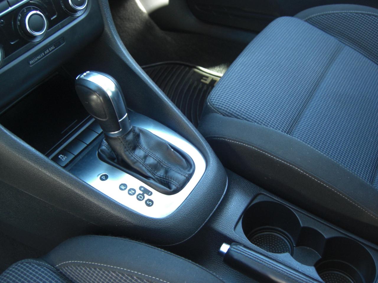 Volkswagen Golf 4dr HB DSG TDI 2012