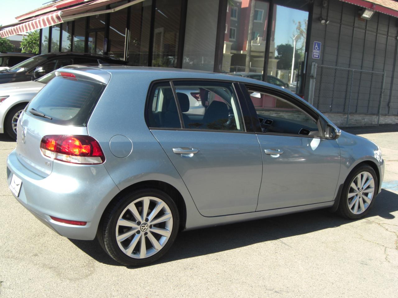 Volkswagen Golf 4dr HB DSG TDI 2012