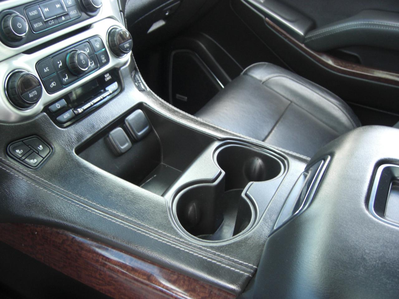 GMC Yukon 4WD 4dr SLT 2020