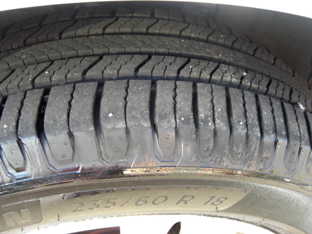 Hyundai Santa Fe FWD 4dr I4 Auto Limited 2011