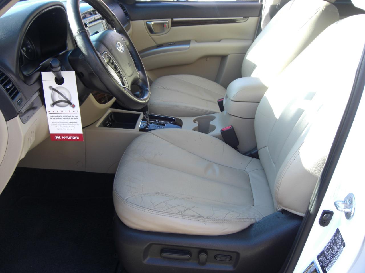 Hyundai Santa Fe FWD 4dr I4 Auto Limited 2011